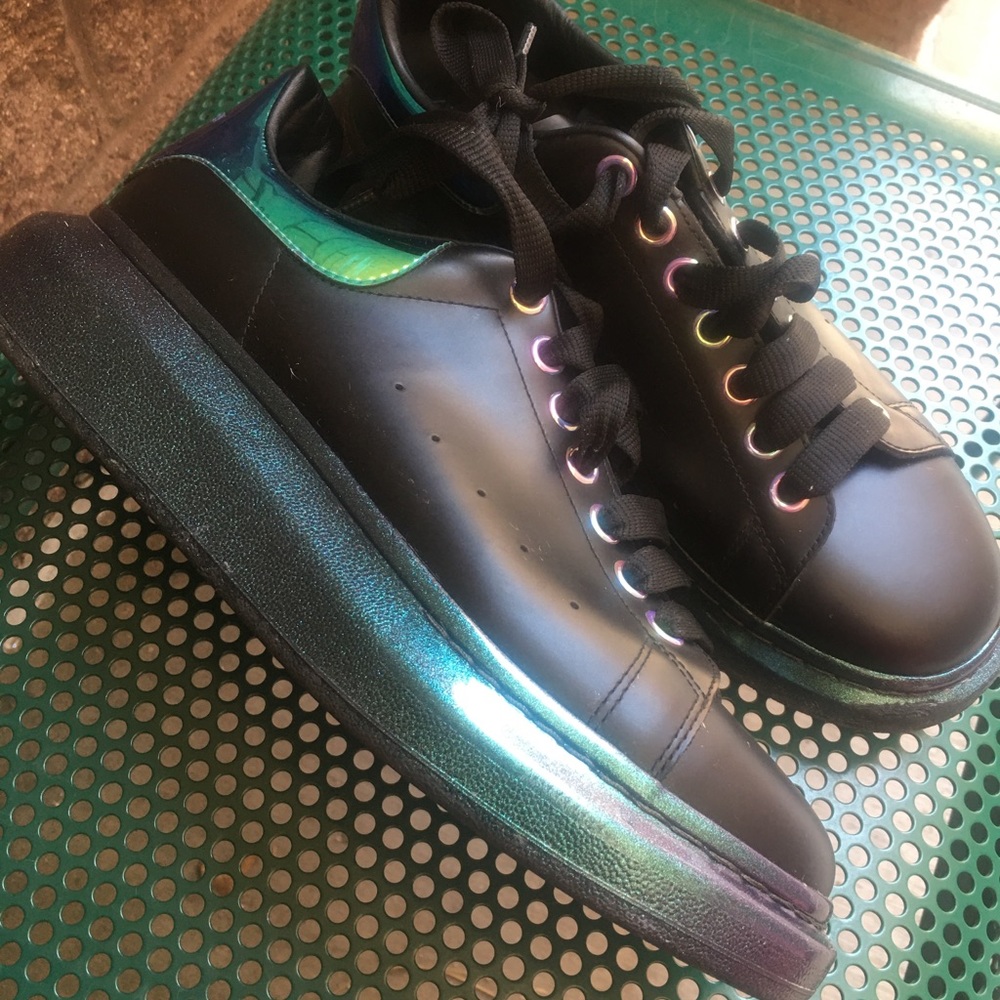 Size 11 - Picture 3 of 5